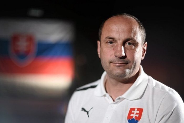 Ilustračný obrázok k článku Ružomberskí futbalisti prvého mužstva už majú trénera, stal sa ním Ladislav Pecko