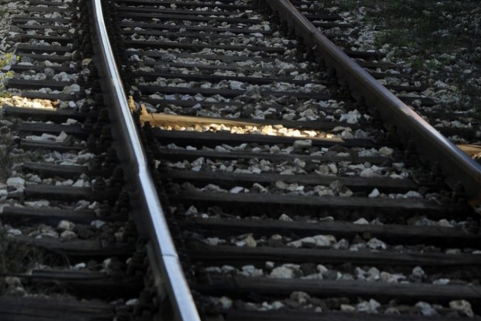 Ilustračný obrázok k článku V Ružomberku ležal muž v koľaji: Zrážku s vlakom nemal šancu prežiť