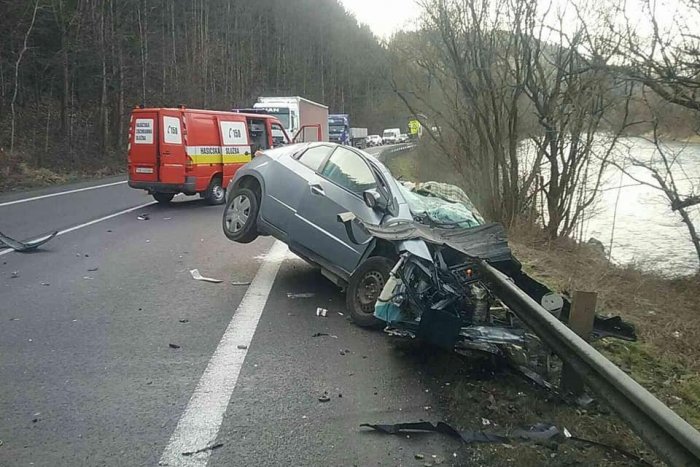 Ilustračný obrázok k článku Tragická nehoda v Ružomberku: Jeden človek neprežil, druhý je ťažko zranený! FOTO